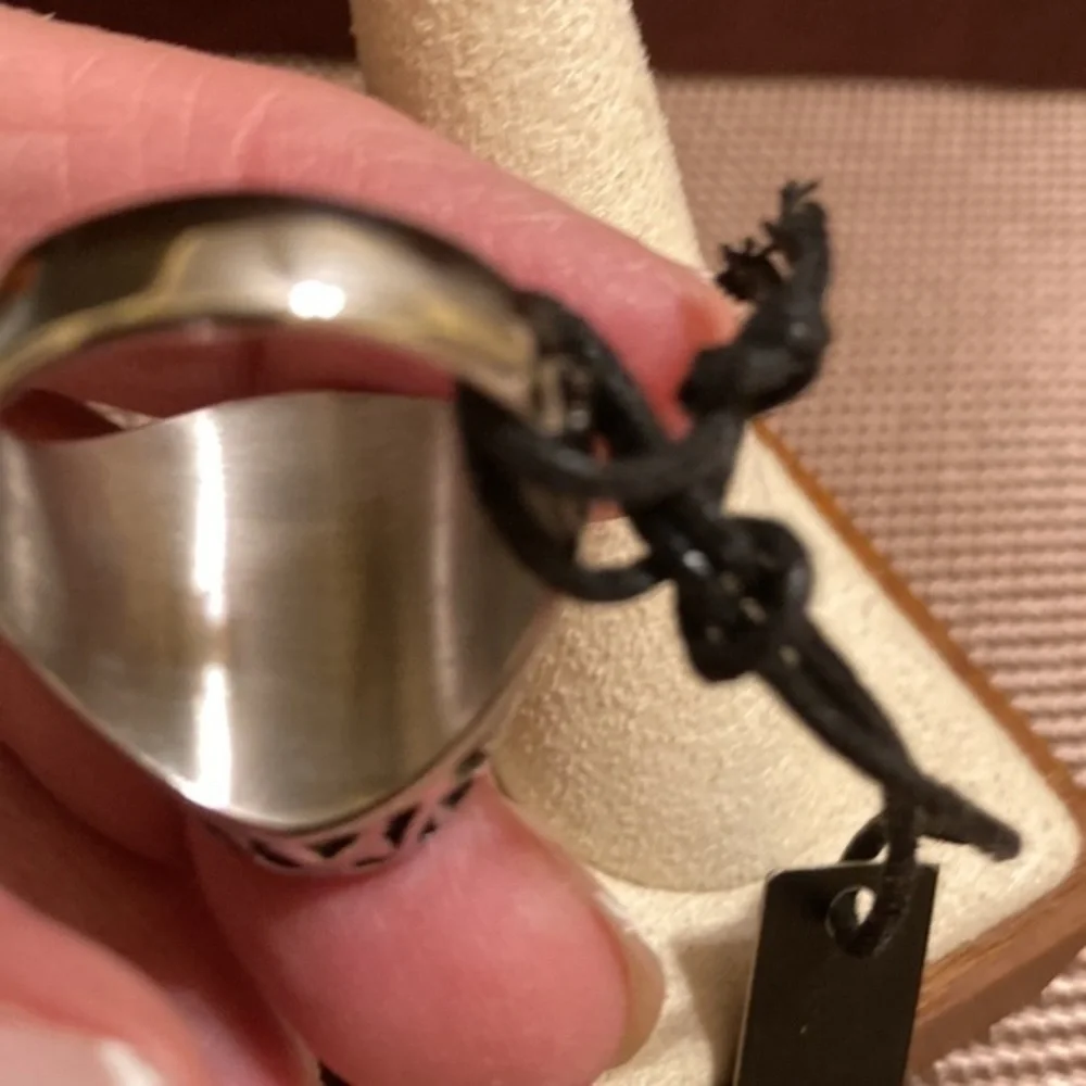 NWT Anthony Jacobs men’s stainless steel multi-faceted crystal ring
